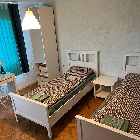 White Guest House 2 Κάρλοβο Εξωτερικό φωτογραφία
